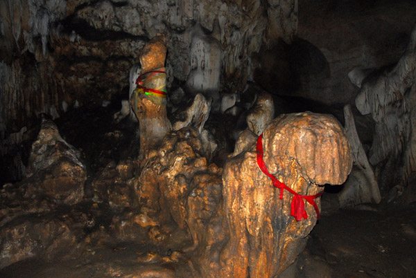 There are both lit and unlit caves at Chiang Dao