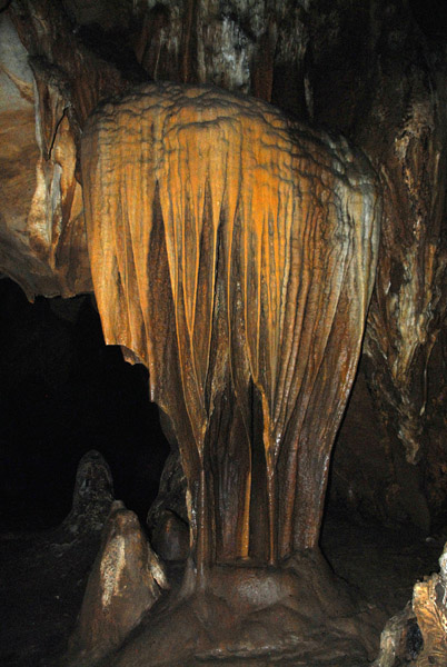 Curtain formation, Chiang Dao Cave