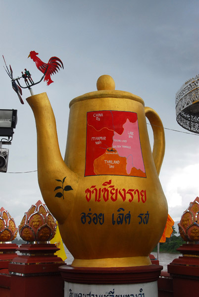 Giant teapot with Golden Triangle map
