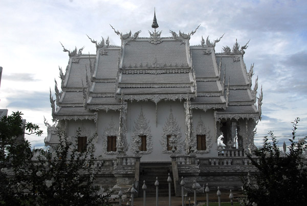 Wat Rong Kuhn, the White Temple near Chiang Rai