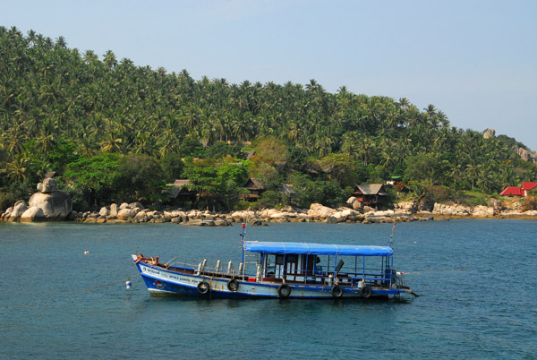 Boat anchored in Jansom Bay, Ko Tao
