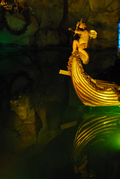 Cupid on the shell boat, Venus Grotto