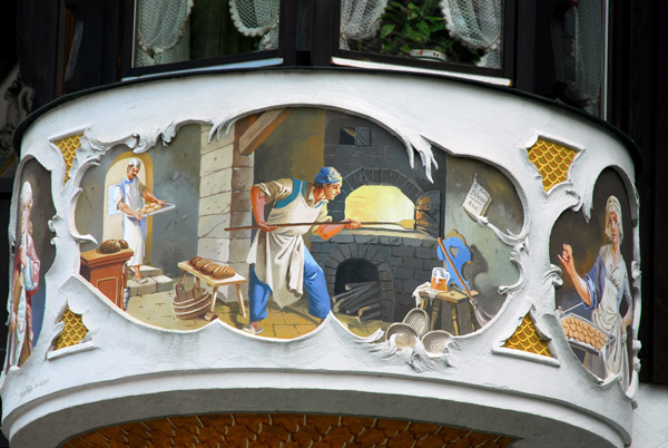 Lüftlmalerei - painting decorating a bakery in Ettal