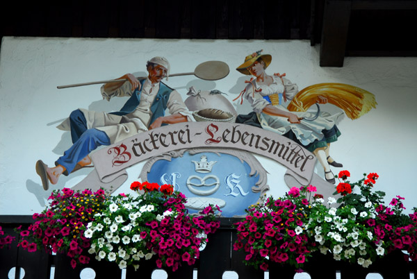 Lüftlmalerei - painting decorating a bakery in Ettal