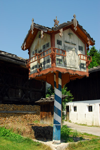 Fancy pigeoncoop, Glentleiten