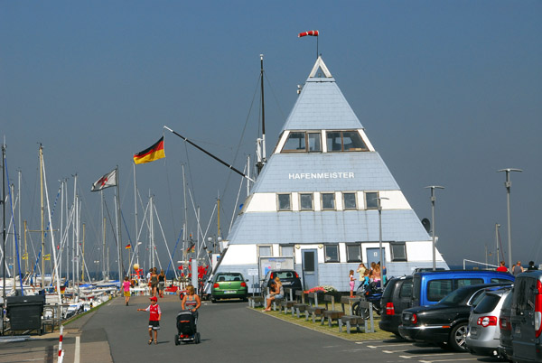 Hafenmeister - Yachthafen Damp, pyramid-shaped harbormaster's building, Damp Marina