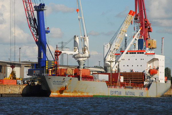 Egyptian National Line MV Alexandria (IMO 8810944) Port of Hamburg
