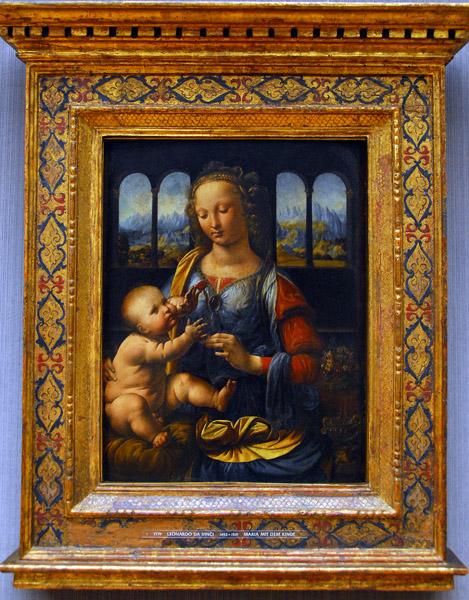 Leonardo Da Vinci (1452-1519) Mary with Child - Maria mit dem Kinde