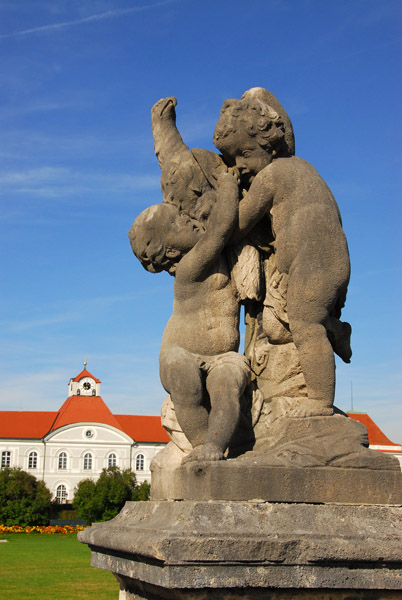 Statue, children wrestling an eagle, Nymphenburg