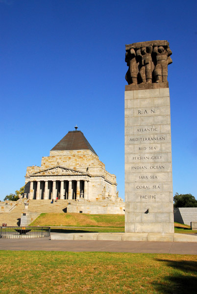Shrine of Remembrance and 12.5m Cenotaph