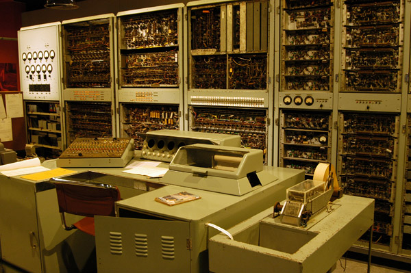 CSIRAC - Australia's first computer (1949-1964)