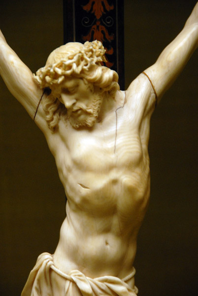 Crucifix, early 18th C. by Paul Heermann (ivory)