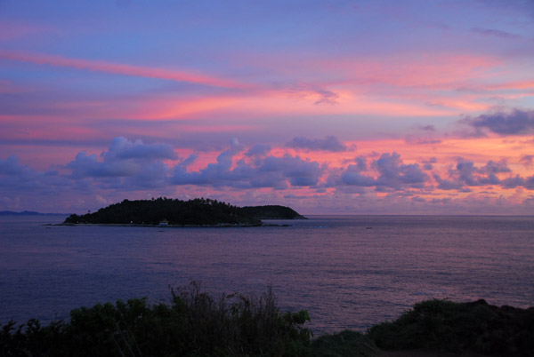 Ko Kaeo Yai after with a pink sky from Cape Phromthep