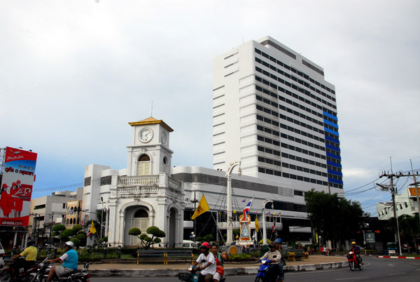 Phuket Town - Surin Circle clock tower & Metropole Hotel