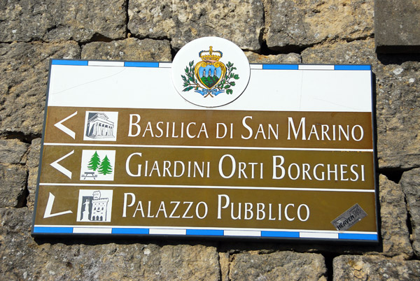 Tourist direction sign - Basilica di San Marino & Palazzo Pubblico