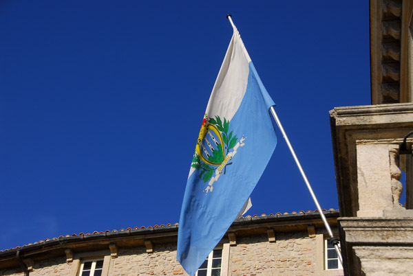 Flag of the Most Serene Republic of San Marino (Serenissima Repubblica di San Marino)