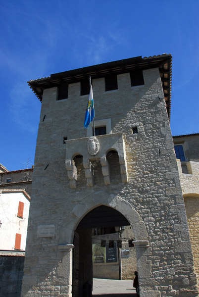 Porta San Francisco, Città - San Marino