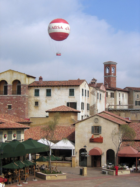 Tethered baloon, Montecasino
