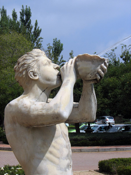 Montecasino - triton fountain