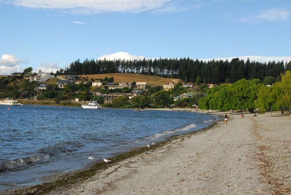 The beach at Wanaka