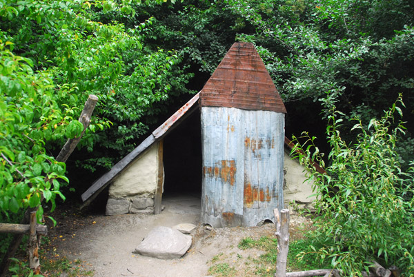 Historic miner's hut, Arrowtown Chinese Settlement