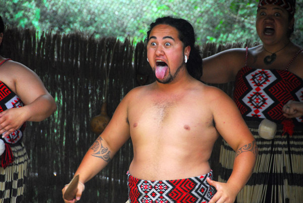 Maori cultural performance, Kiwi & Birdlife Park