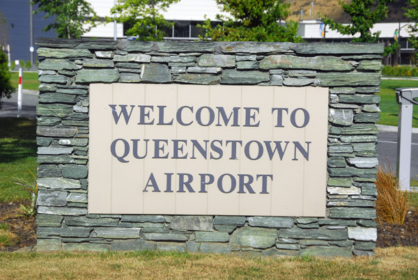 Welcome to Queenstown Airport