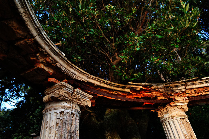 Villa Lysis the round temple