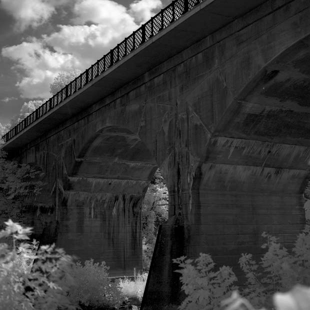 Ex-PRR Bridge near Oaks