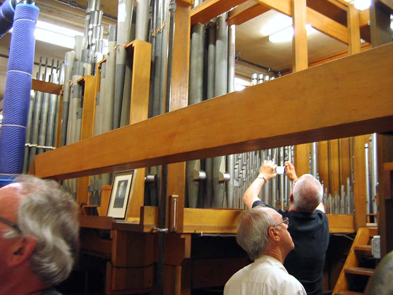 String Division Chamber