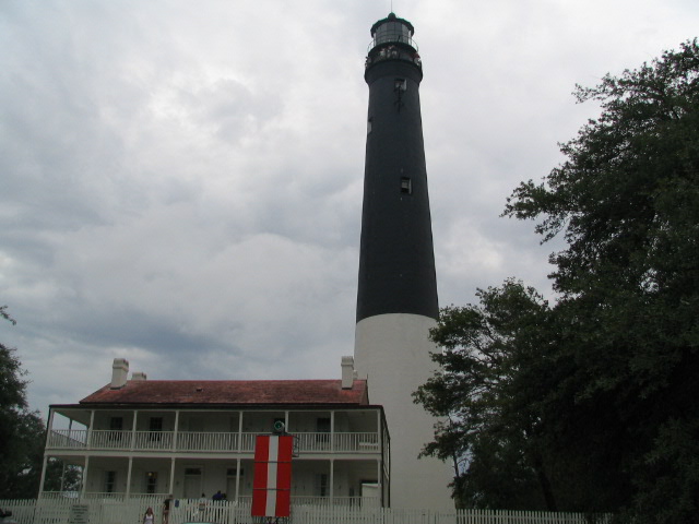 Pensacola Light3.JPG