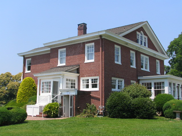 rear facade.JPG