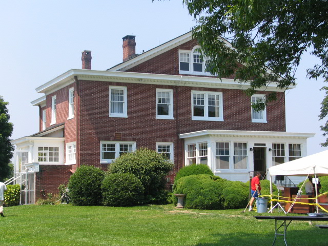 side facade2.JPG