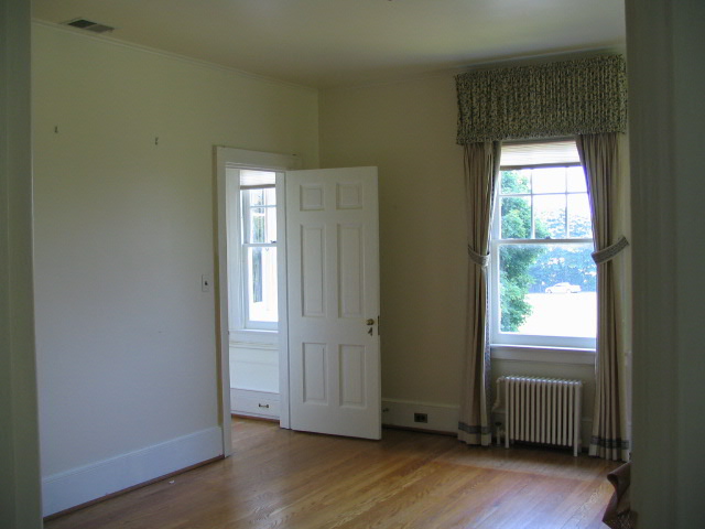 bedroom2-Michael House-1938-Aberdeen.JPG