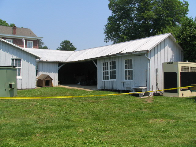 outbuilding6.JPG