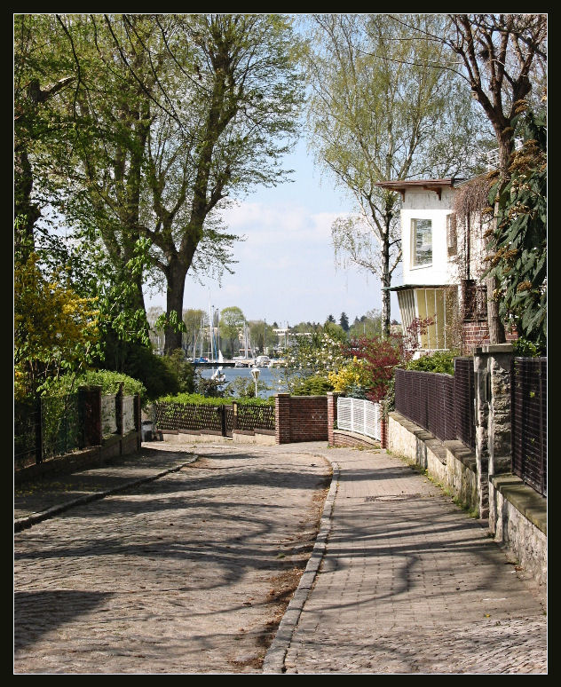 o6/93/667193/1/81826831.5kxChqKD.Waytothelake4.jpg