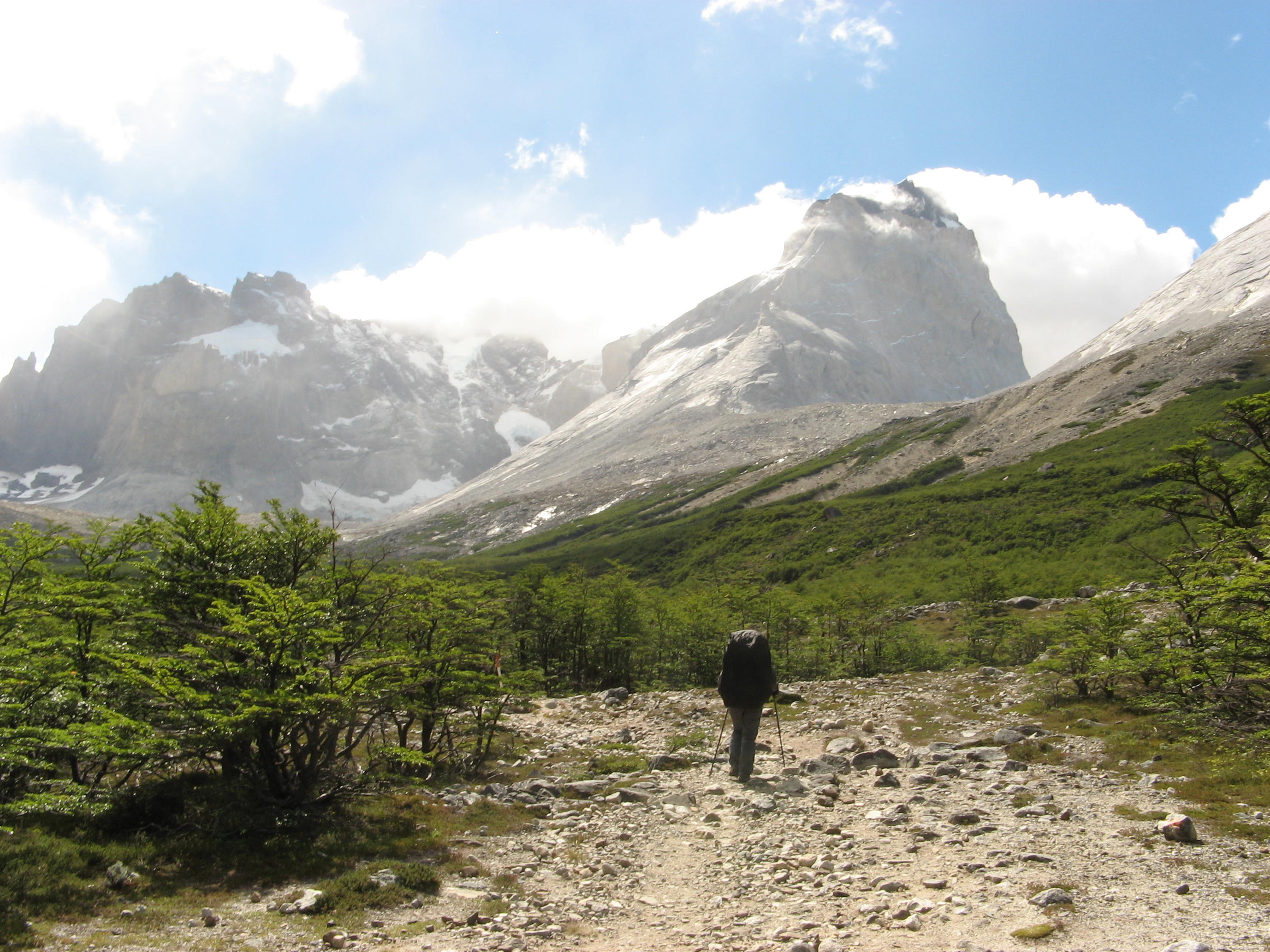 heading into Valle Del Frances