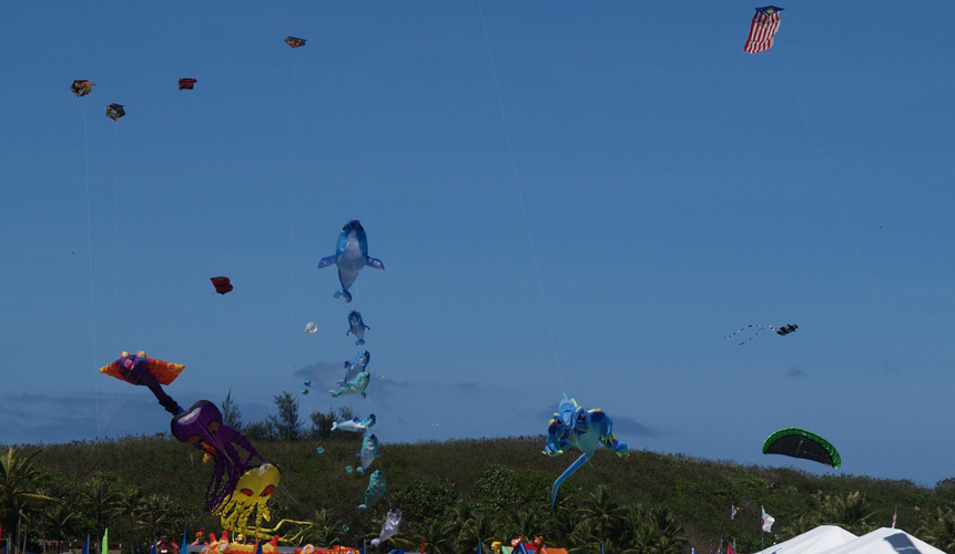Kites, Guam