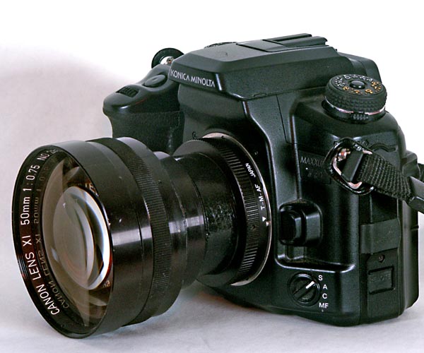 Canon f0.75 On Camera 057
