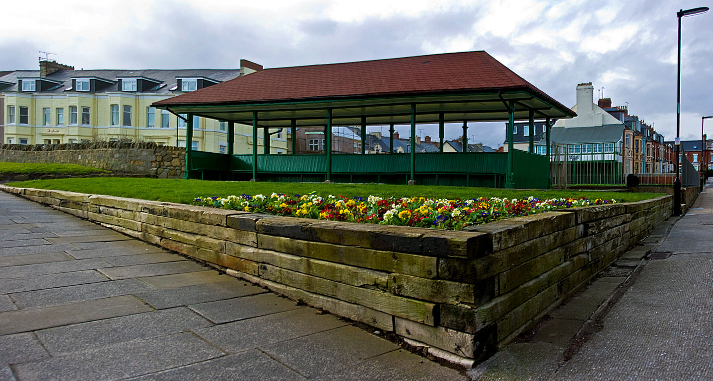 Seaside-seat-2.jpg