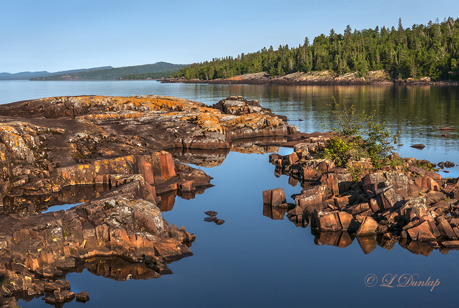 133.8 - Grand Marais Shoreline Looking Towards Sawtooth Mountains