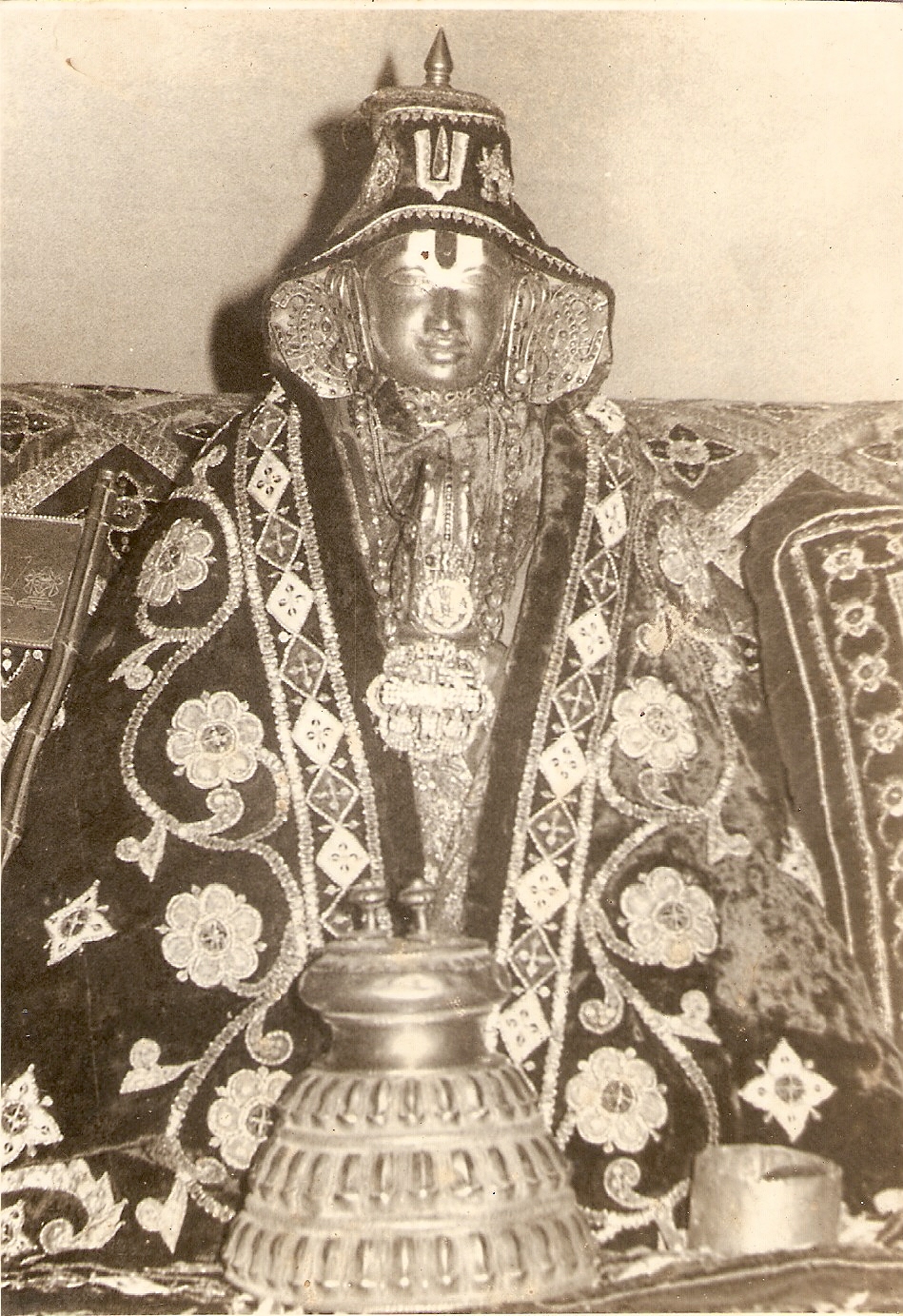 Rare picture of Sriperumputhur emperumanar