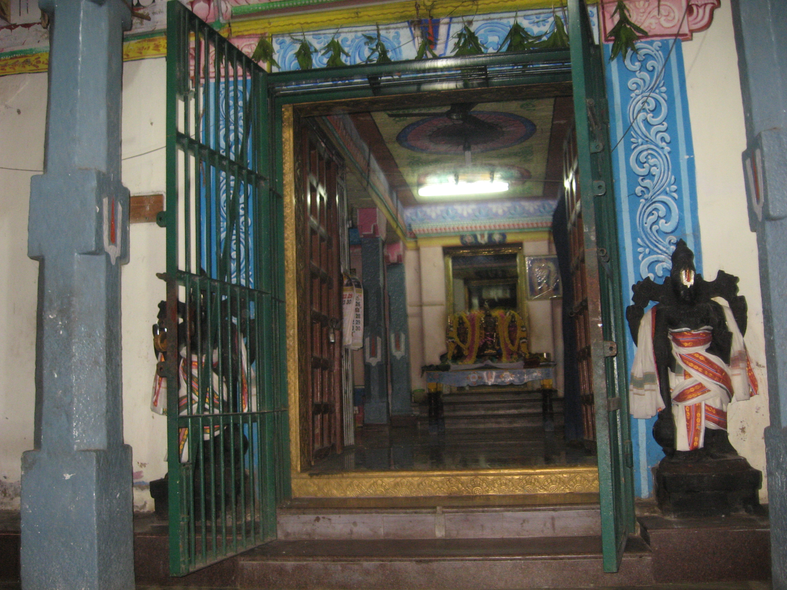 Varadhar Sannidhi Entrance.JPG