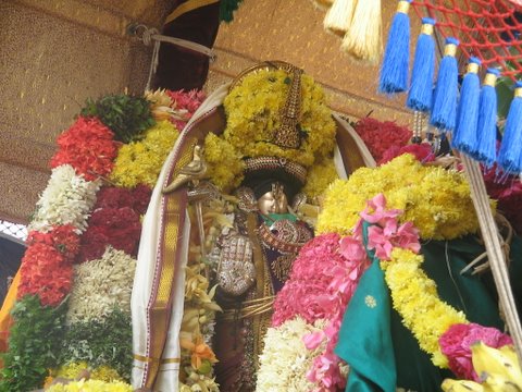 dEhaleesar (Aayanar) on Thanga Pallaku