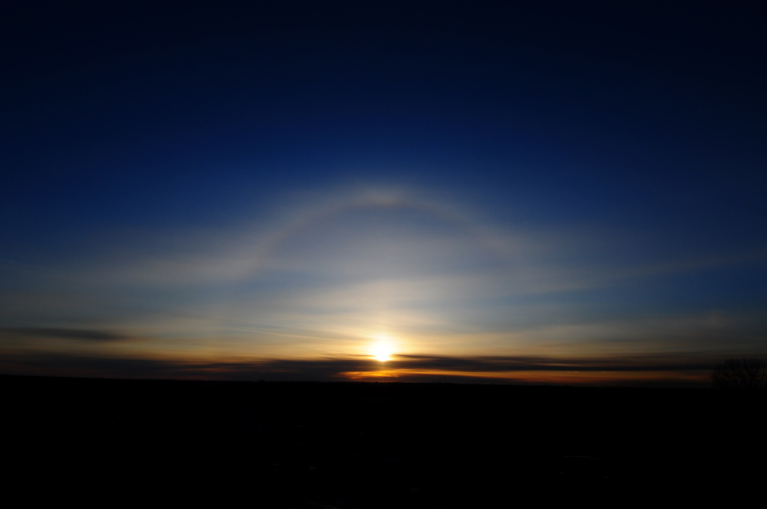 Solar Halo on the Horizon