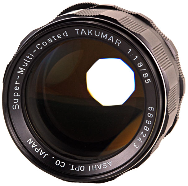 smc Tak 85mm f1.8 (front)