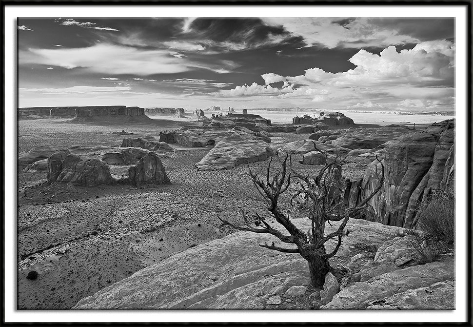 Monument Valley in Monochrome