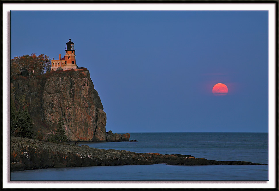 Harvest Moon Rising