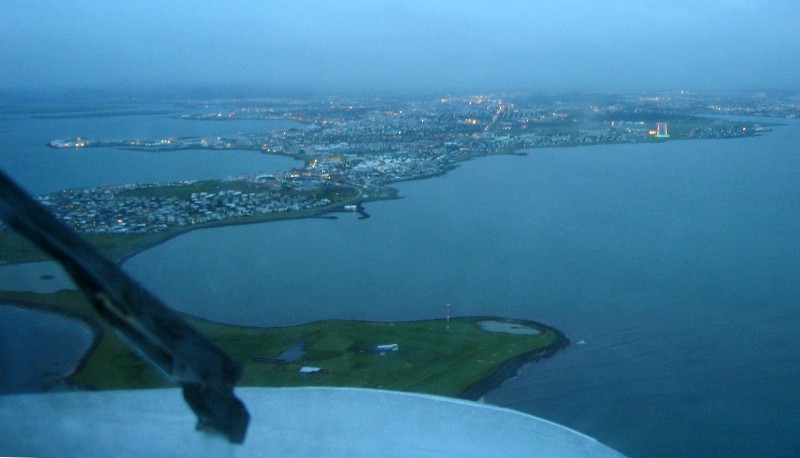 Arriving into Iceland (BIRK)