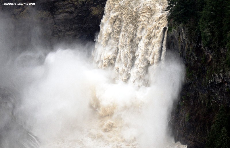 Snoqualmie Falls